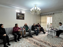 عیادت رئیس موزه ملی تاریخ علوم پزشکی ایران و  مدیر روابط عمومی دانشگاه  از همکار آسیب‌دیده